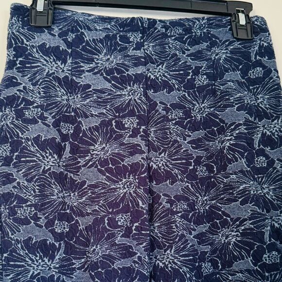 Lysse Blue Floral Leggings Size Medium - Picture 3 of 6